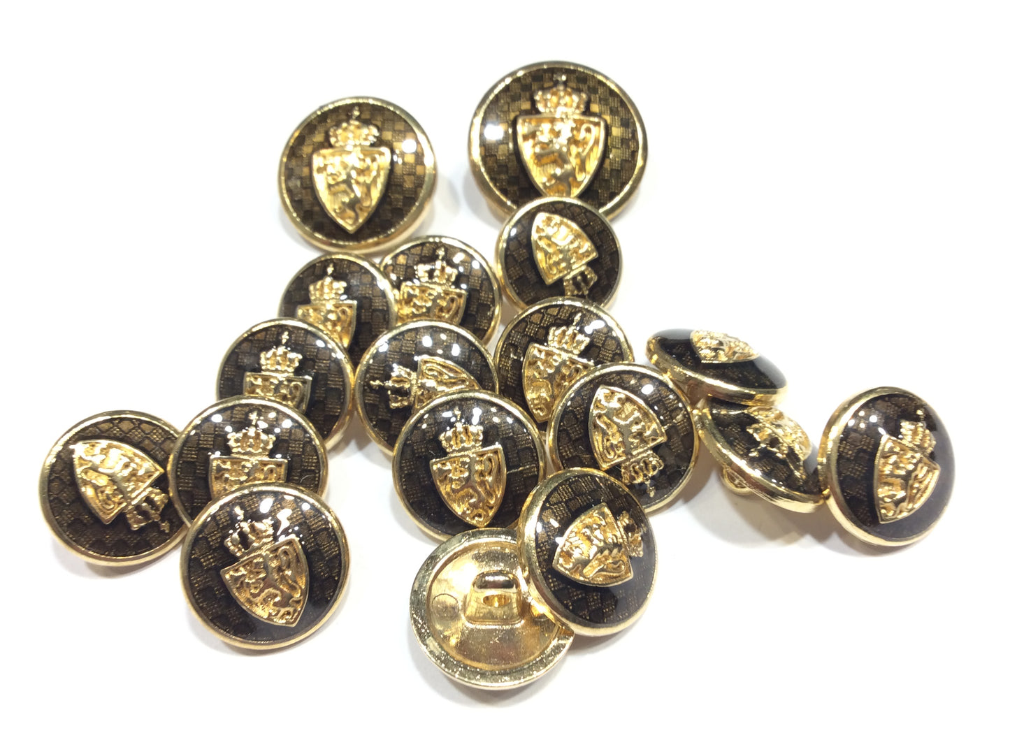 Bottoni Decorativi con Stemma Reale, Marrone e Oro, Set da 18 Pezzi, Stile Liberty Marca: FILMODA