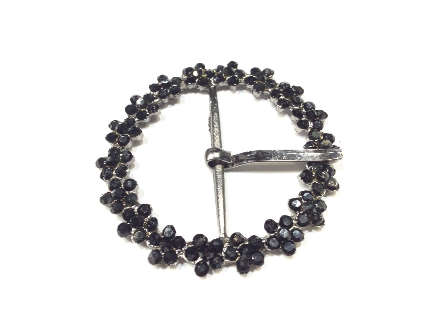 Fibbia Decorativa Rotonda con Strass Neri, 4 cm, Design a Fiori, Argento Anticato Cerca in questa pagina