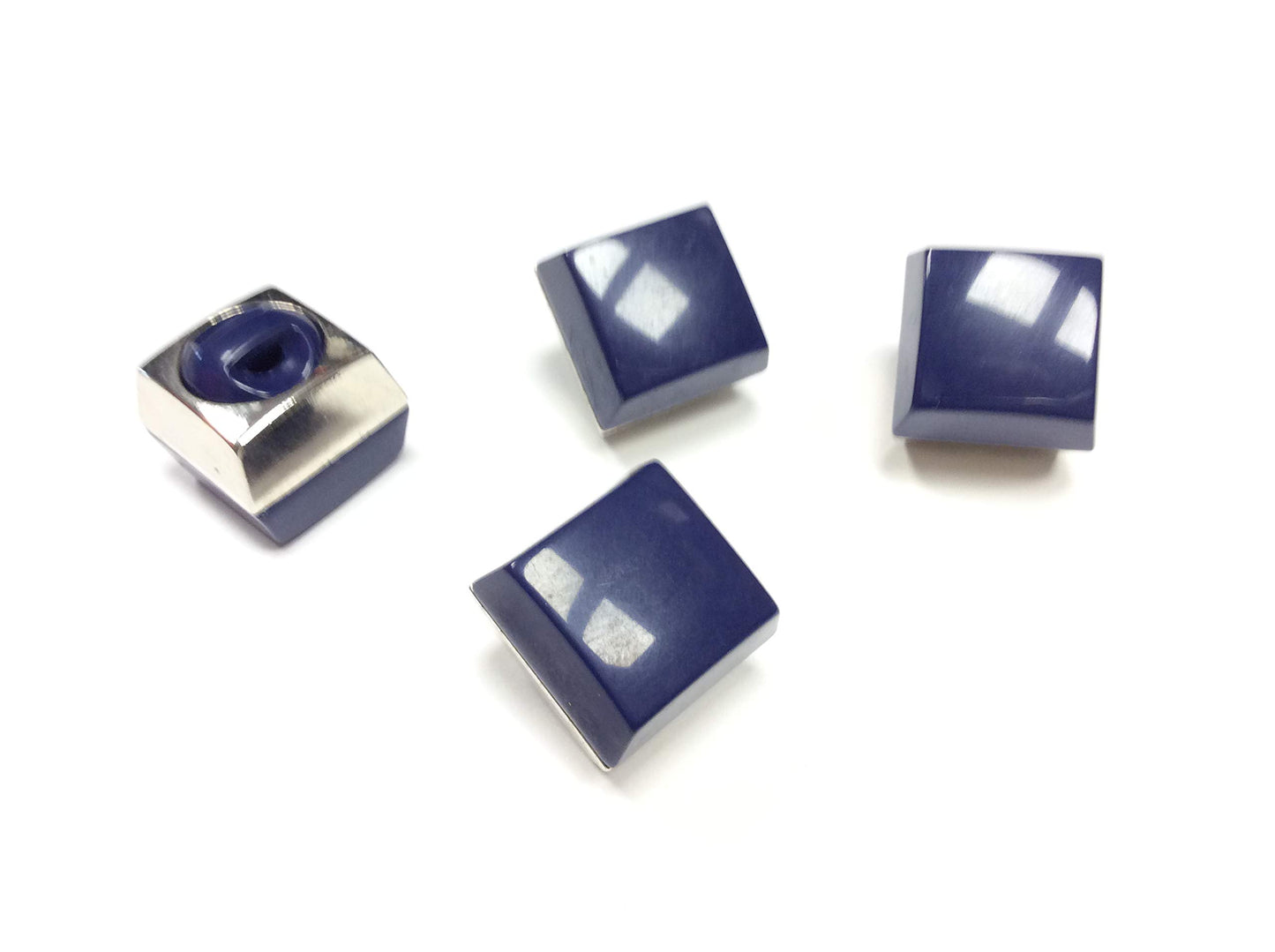 BOTTONE COUTURE 1968 CUBETTO BLU ARGENTO CM 2