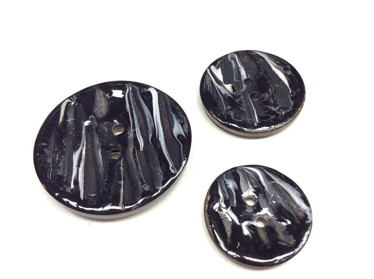 BOTTONE DA CAPPOTTO IN COCCO LACCATO NERO SFUMATO CM 4
