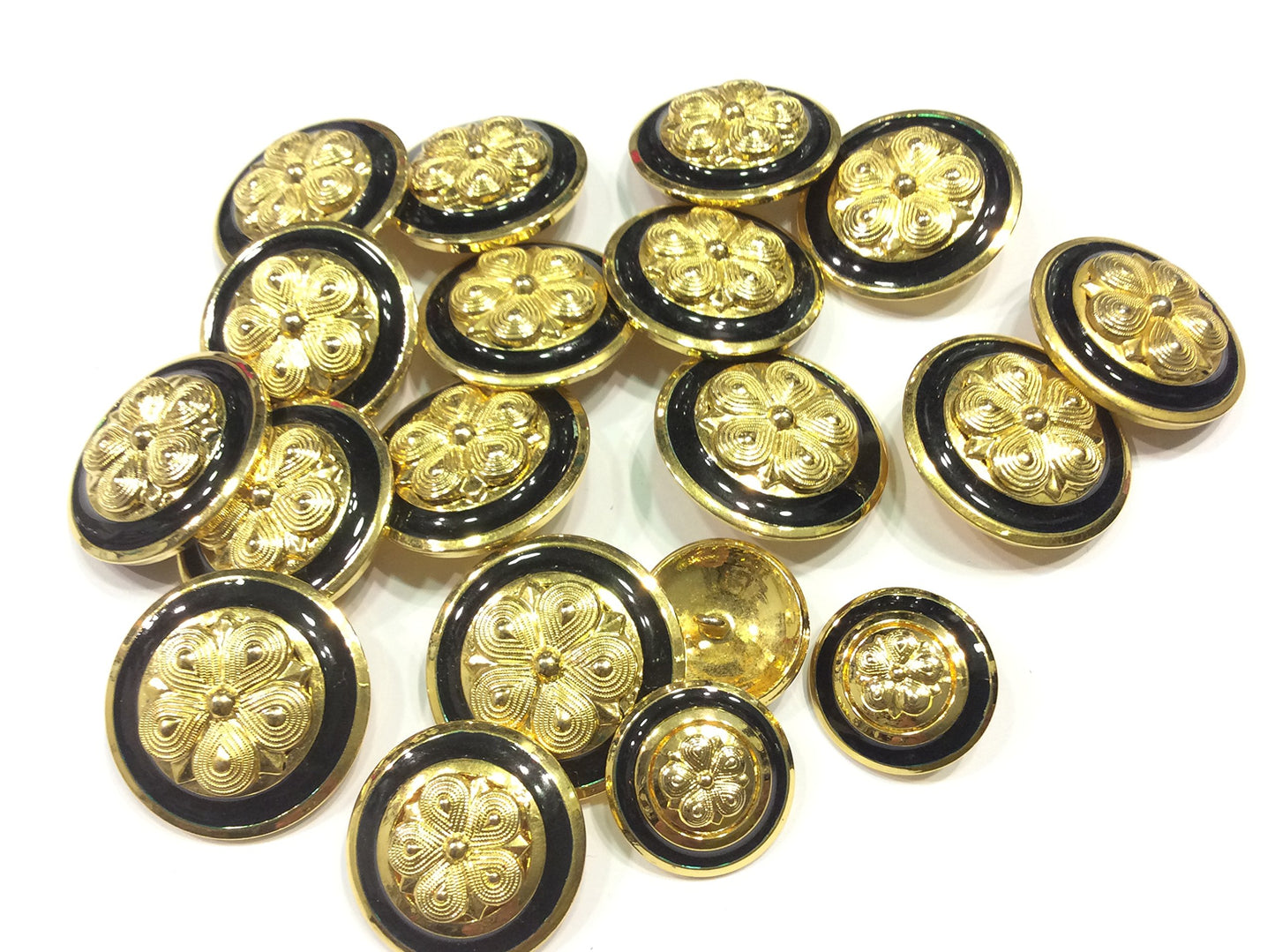 SET 19 BOTTONI METALLO LACCATO BLU FIORE ORO