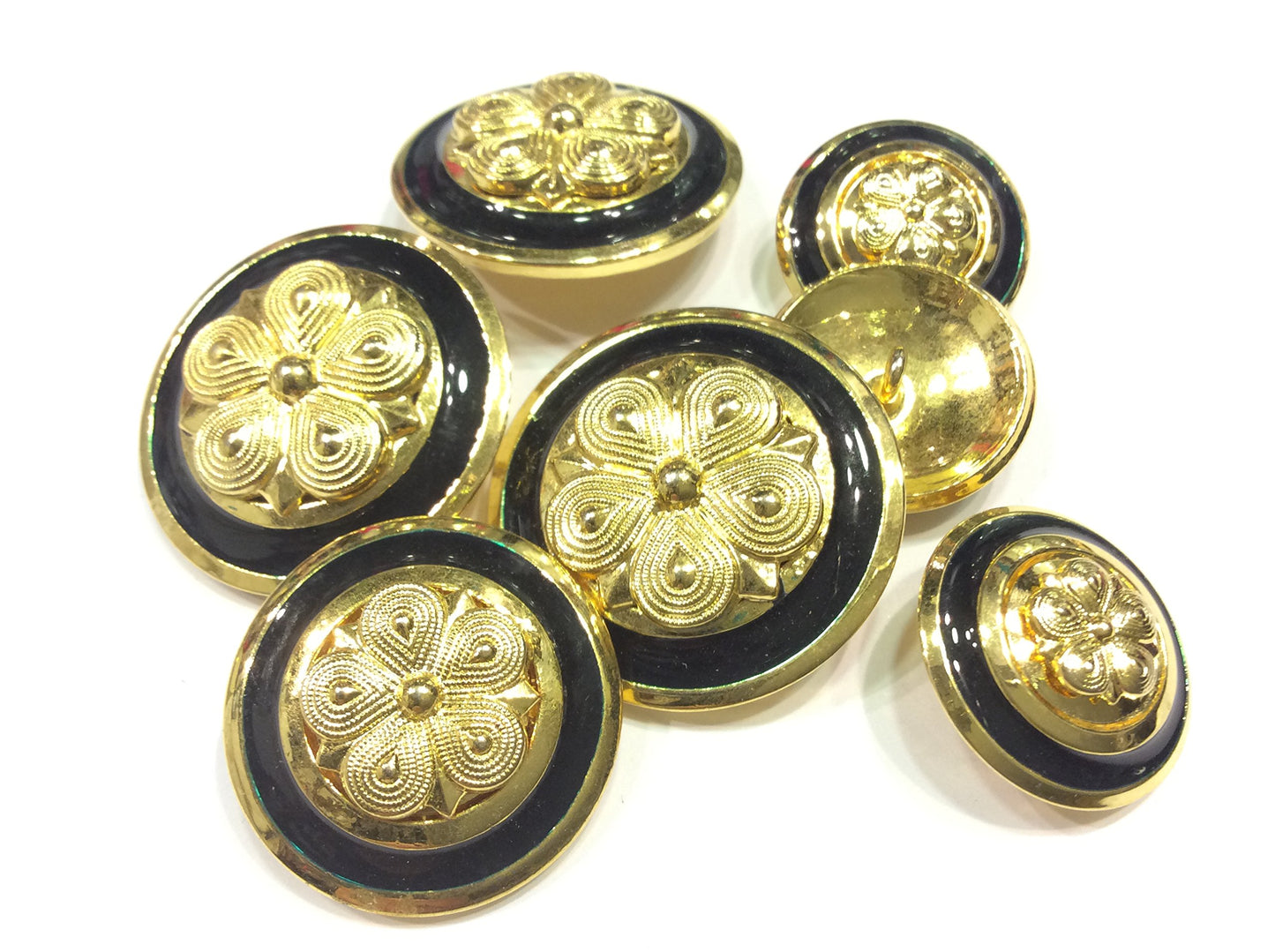 SET 19 BOTTONI METALLO LACCATO BLU FIORE ORO