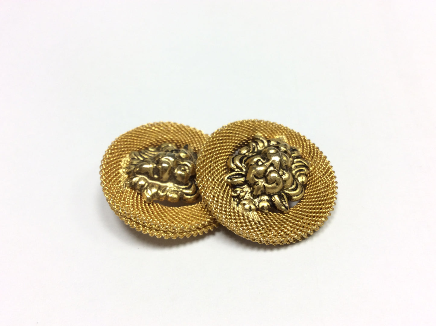 Set 2 Grandi Bottoni Gioiello MM30 + 1 MM20 Oro Antico con Testa di Leone – Stile Barocco per Giacche e Cappotti Doppiopetto – Alta Sartoria