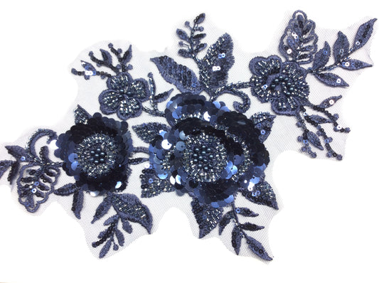 Applicazione Floreale con Corallini e Paillettes,  30 cm, Stile Elegante
