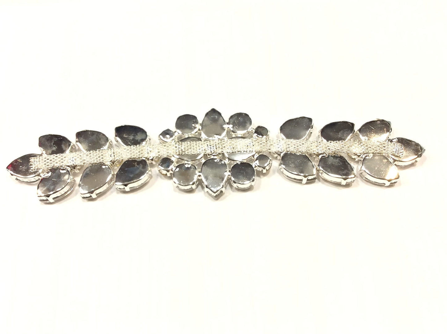 1 applicazione catena gioiello da cucito rifiniture e abbellimenti tralcio pietre navette crystal cm 18