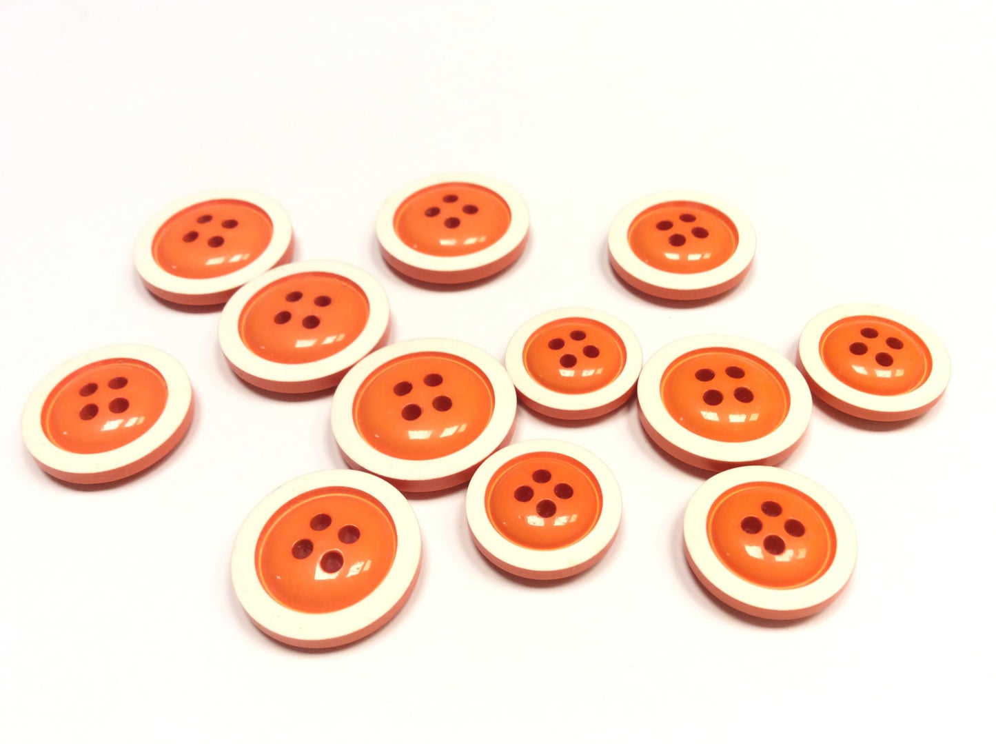 pack 18 bottoni misti vintage made in italy arancione e bianco
